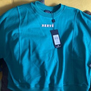 New with tags Herve sweatshirt size medium color forest